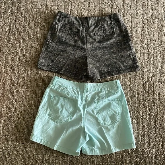 Every day shorts size 6 - Picture 2 of 2